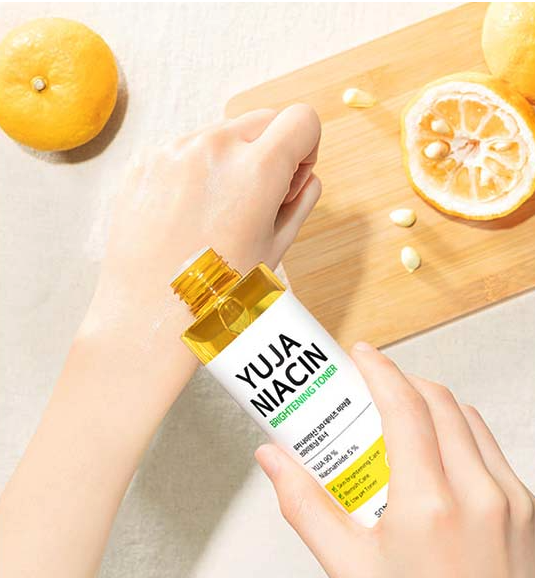 Some by mi Yuja Niacin Brightening Toner 150ml Some by mi Yuja Niacin Brightening Toner 150ml - Image 1